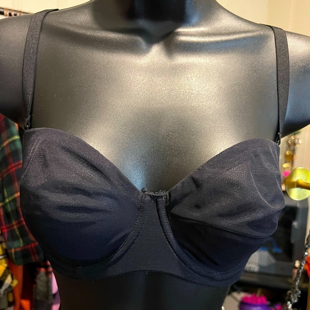 NWT SKIMS Bra 32DD Black - Picture 7 of 11